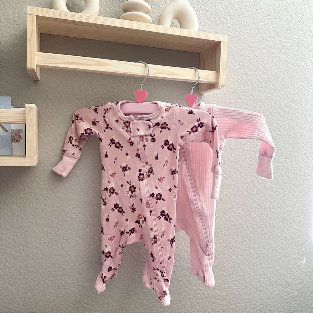 Member’s Mark Floral Pink Sleep and Play Footies